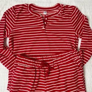 Old Navy Fleece Pajama Set
